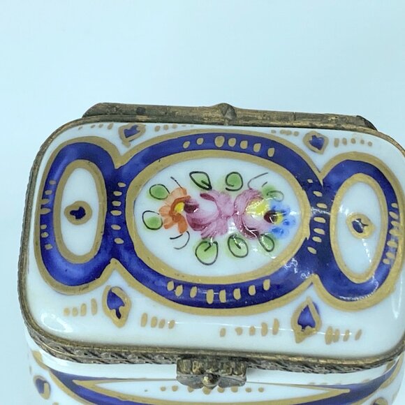 Blue Rectangle Pill Porcelain Limoges Trinket Box A33 - Picture 1 of 7